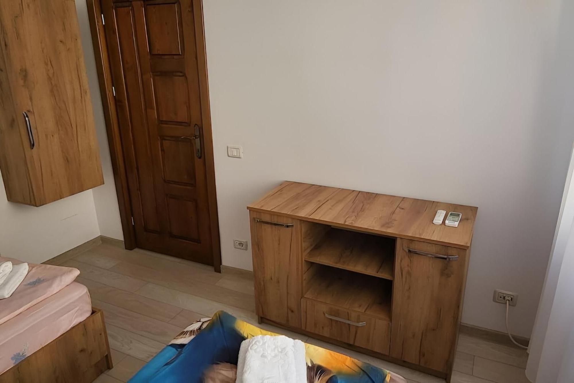 Apartament 2 Camere Piatra Neamt Exterior photo