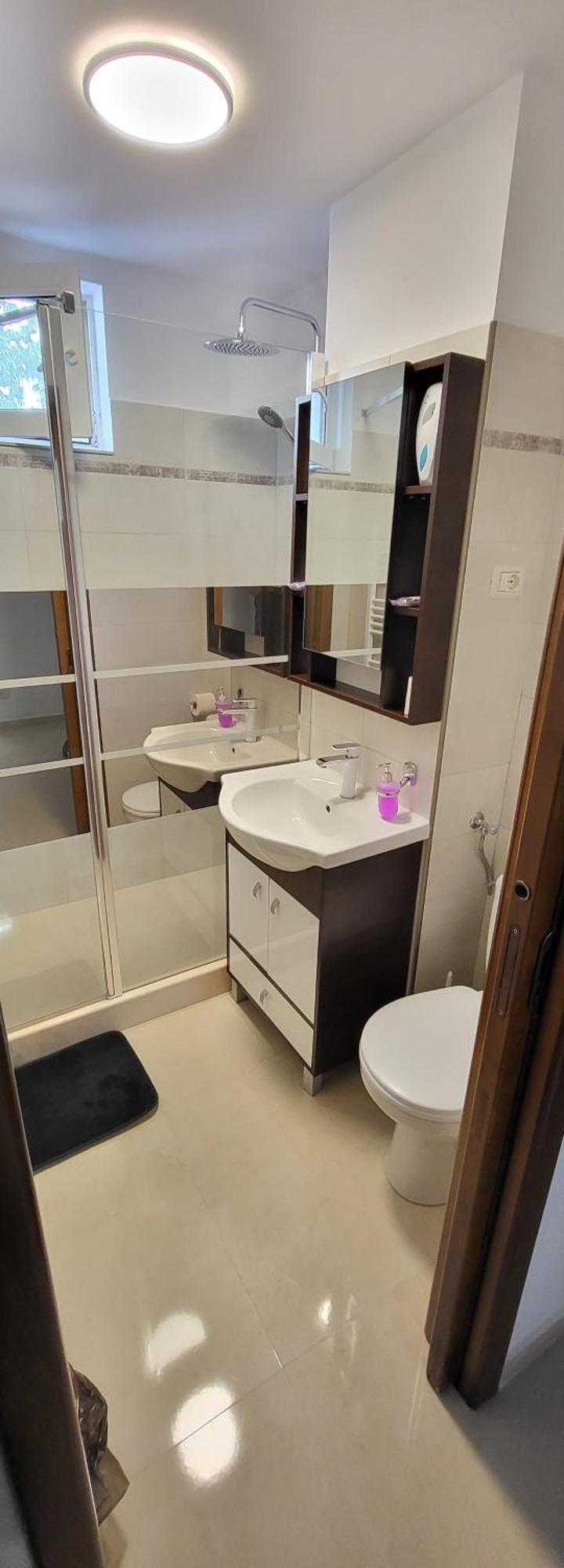Apartament 2 Camere Piatra Neamt Exterior photo